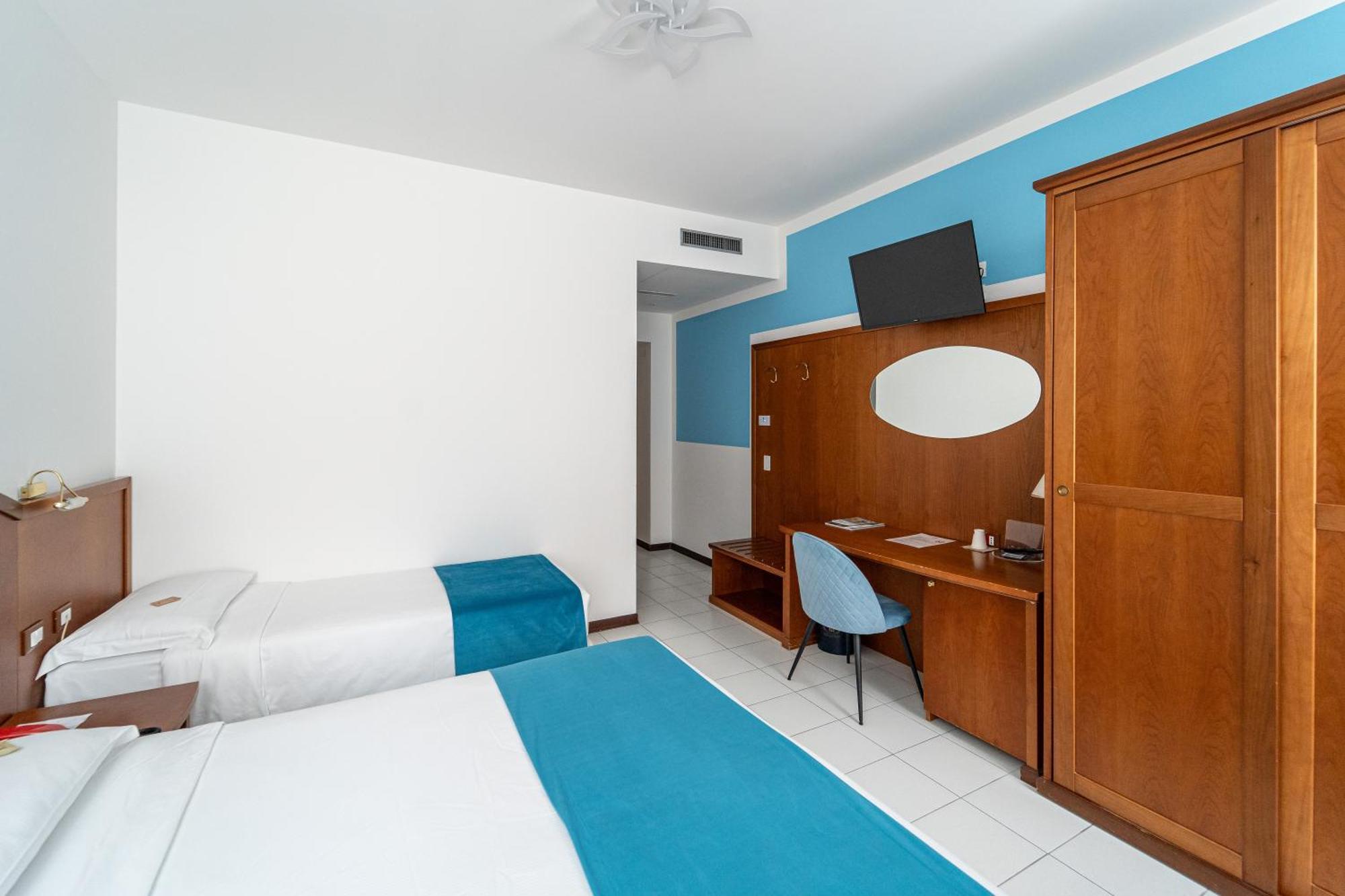 Hotel Italia Triest Exterior foto