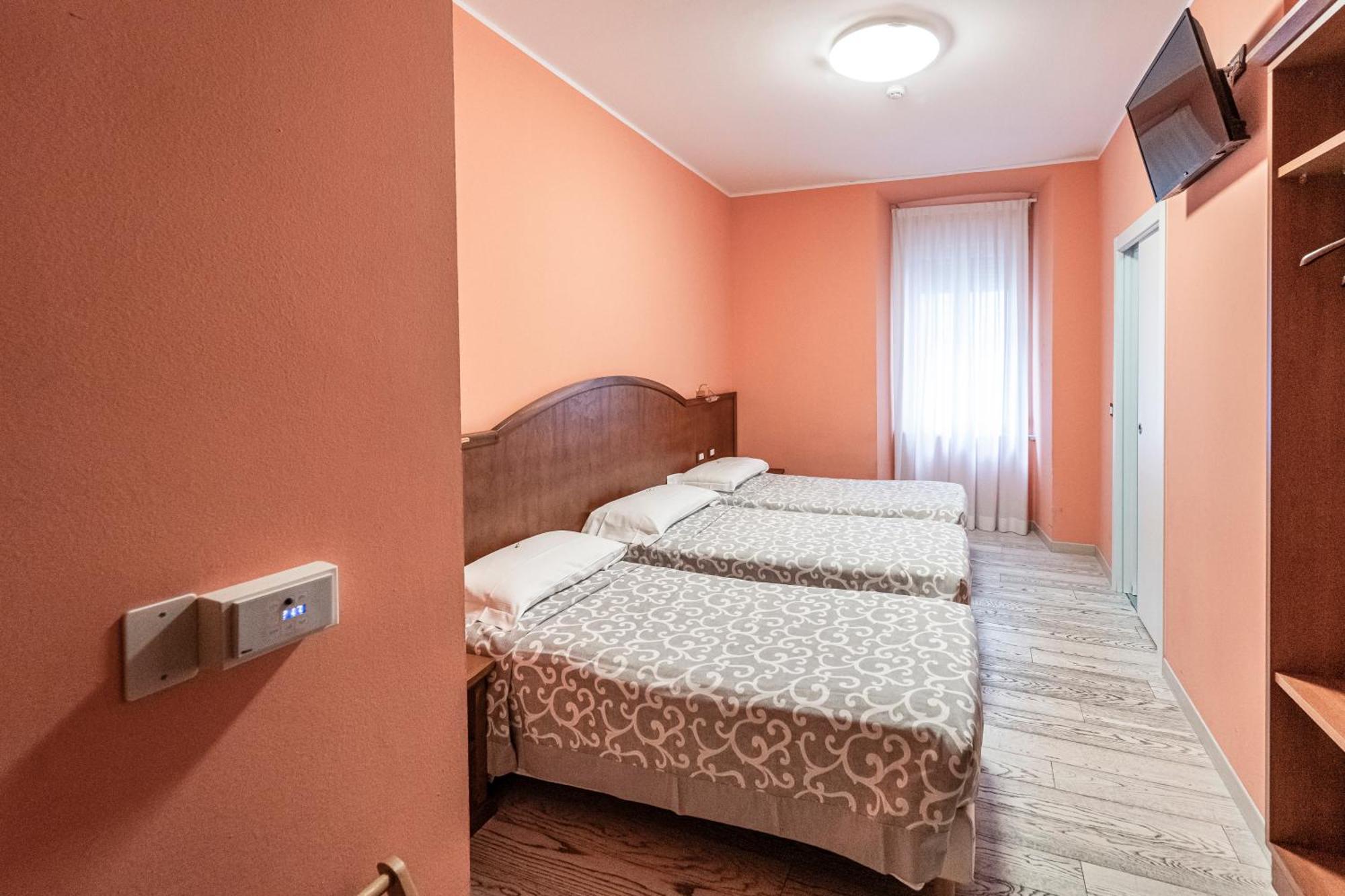 Hotel Italia Triest Exterior foto